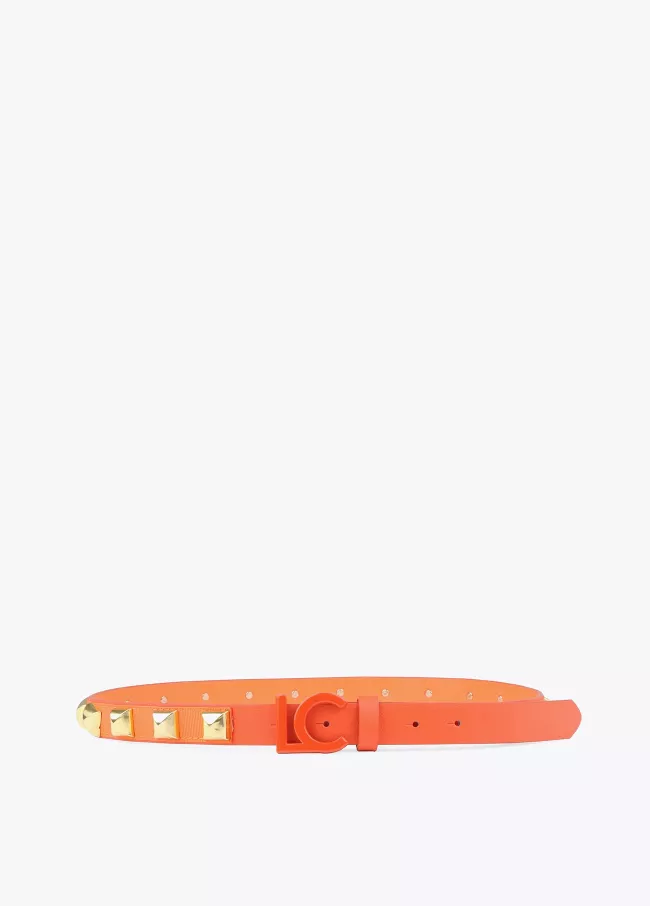 Narrow belt with studs