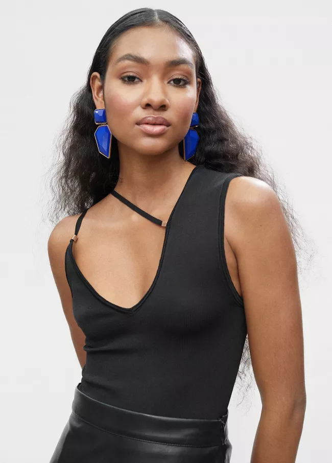 Top à bretelles asymétriques