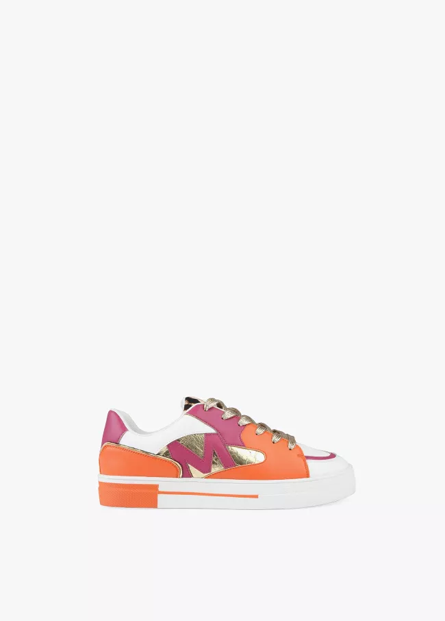 Zweifarbige Sneaker aus Leder mit M-Logo