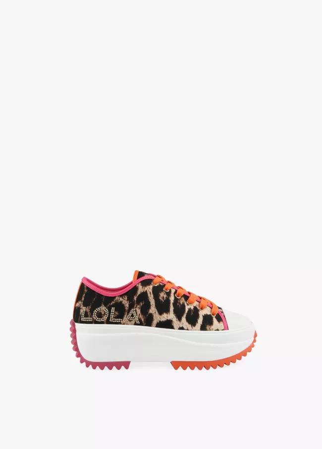 Sneaker animal print