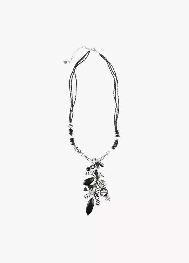 Collier long avec pièces et perles en ve