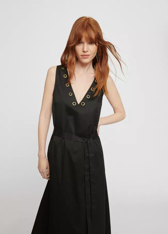 Vestido eyelets