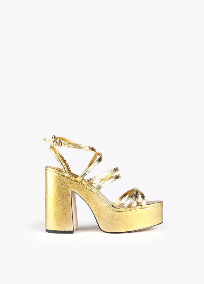 Crinkle effect party sandals