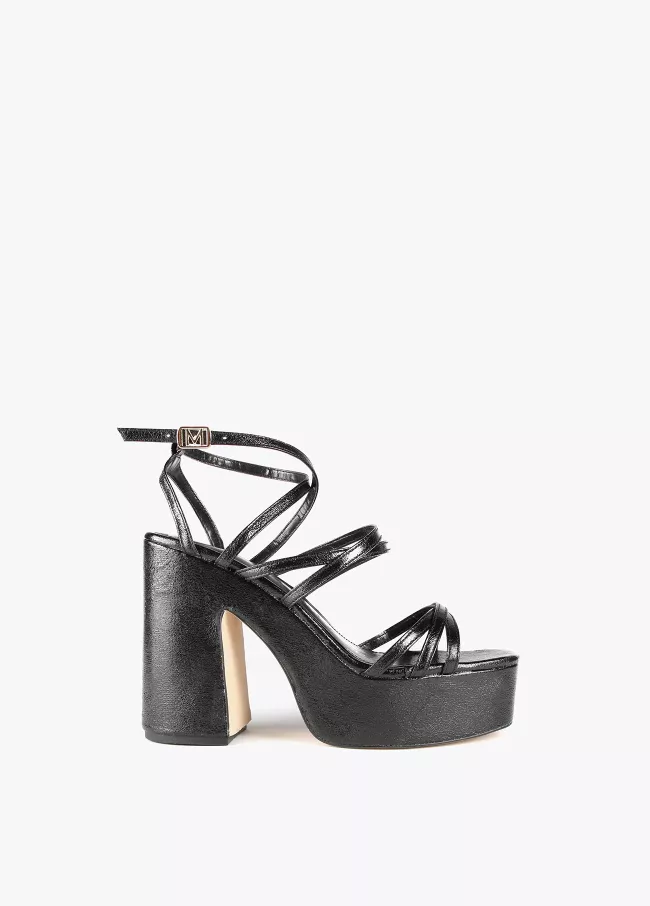 Crinkle effect party sandals