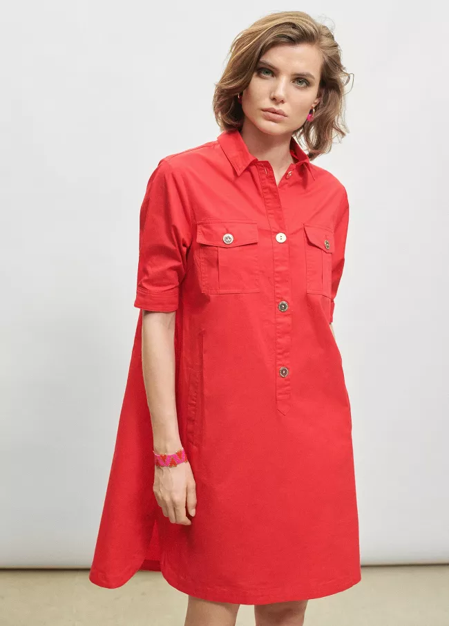 Short sleeve dress with contrast logo