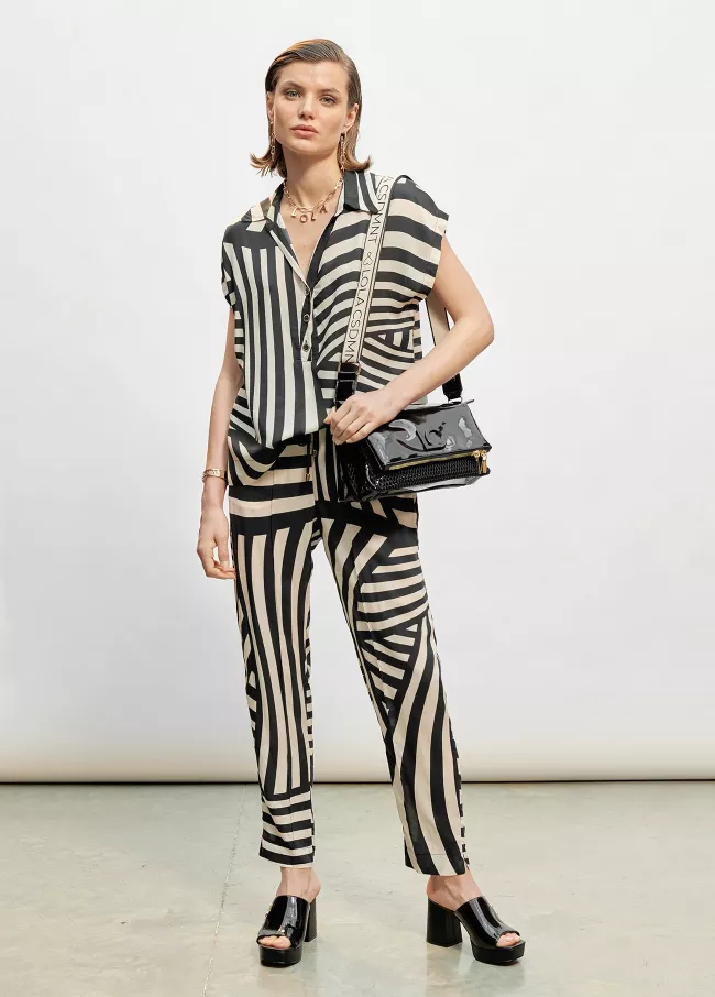 Pantalon fluide à imprimé noir et blanc