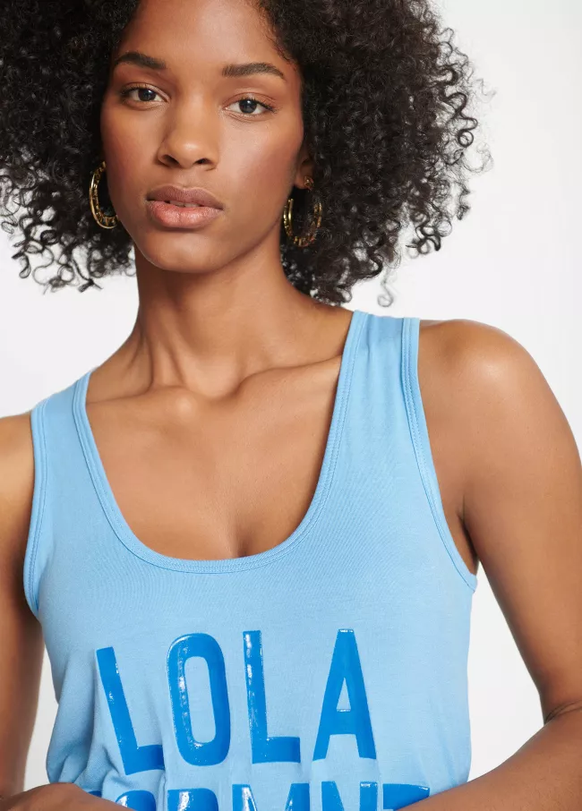 Sleeveless T-shirt with tone-on-tone log