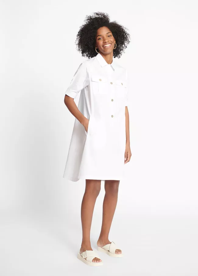 Short sleeve dress with contrast logo