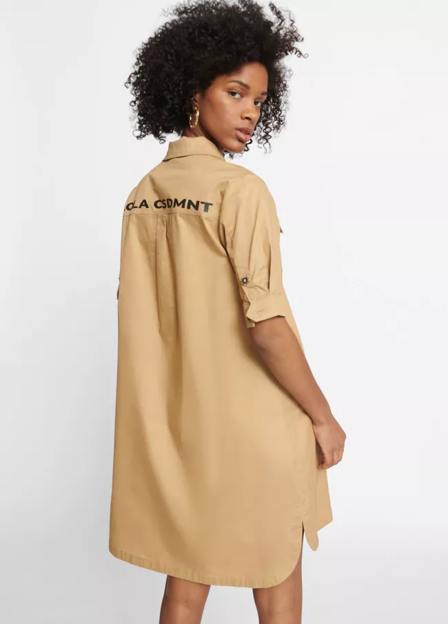 Robe à manches courtes avec logo contras