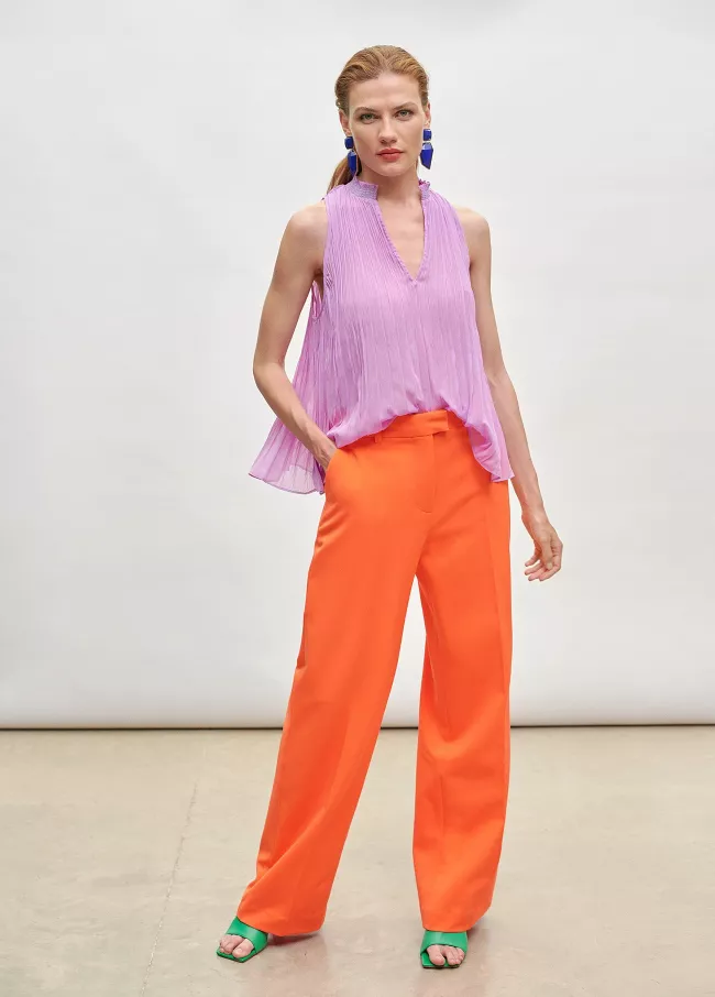 Pleated sleeveless top