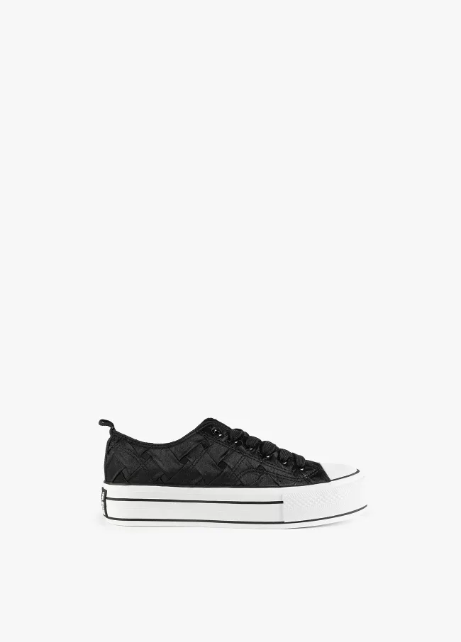 Sneakers tejido trenzado