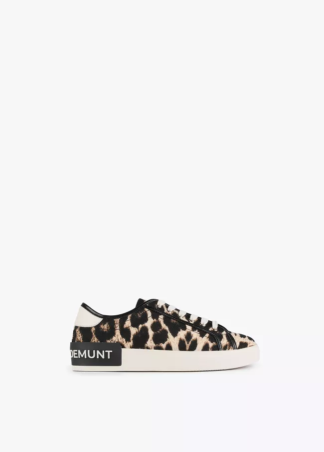 Sneakers animal print