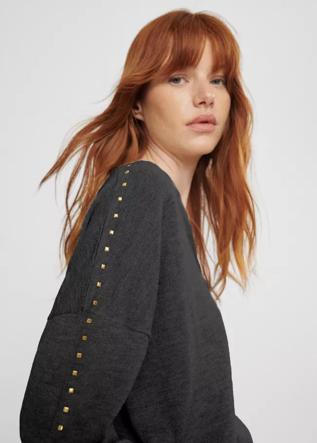 Camisola tachas