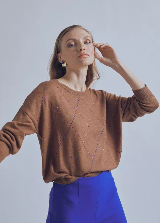Pull détail strass multicolore