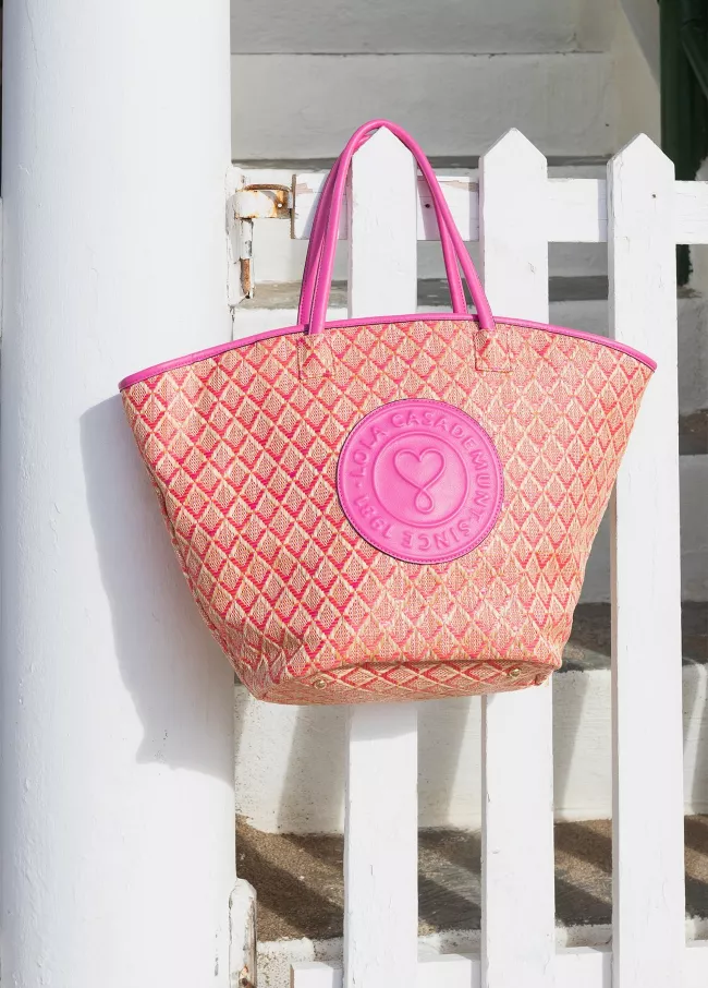 Tote bag efeito ráfia e carimbo com logo