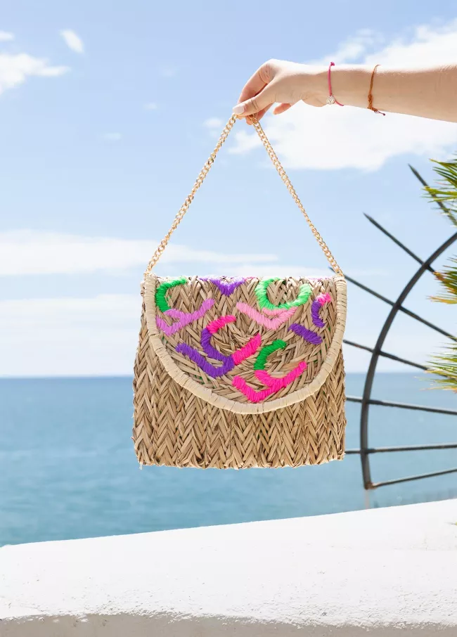 Raffia wallet with embroidered logo