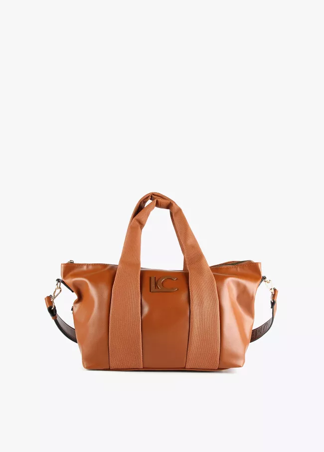 Bowlingtasche mit kombinierten Texturen