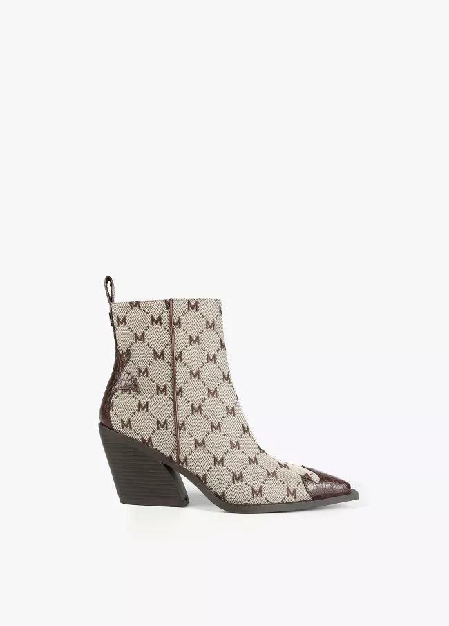 Logo cowboy ankle boots