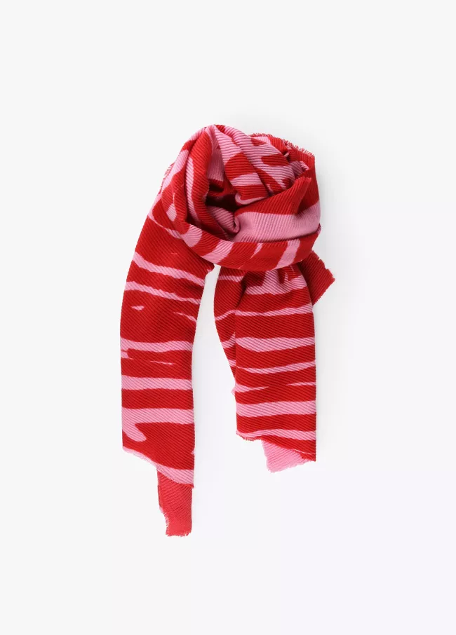 Pleated effect animal print maxi scarf