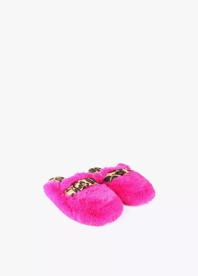 Zapatillas combinadas animal print