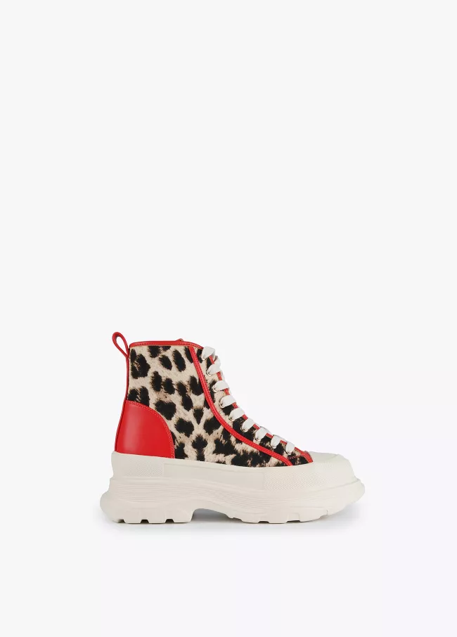 Botín plataforma estampado leopardo