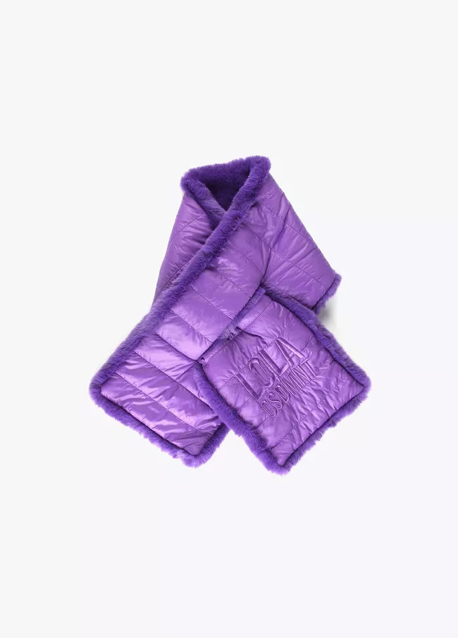 Kragen aus einer Fell- und Nylon-Kombina