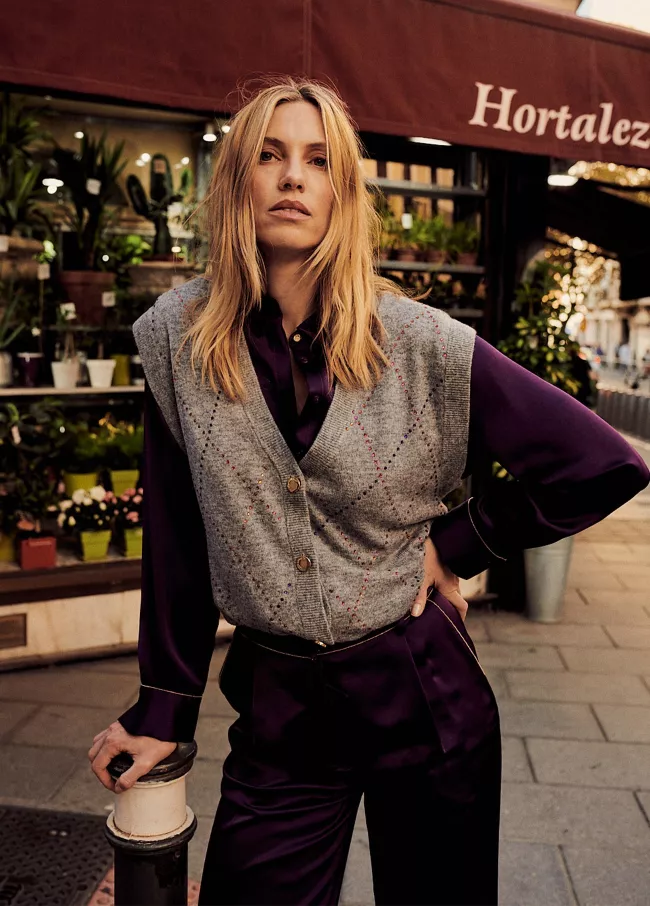 Veste sans manches contrastante strass