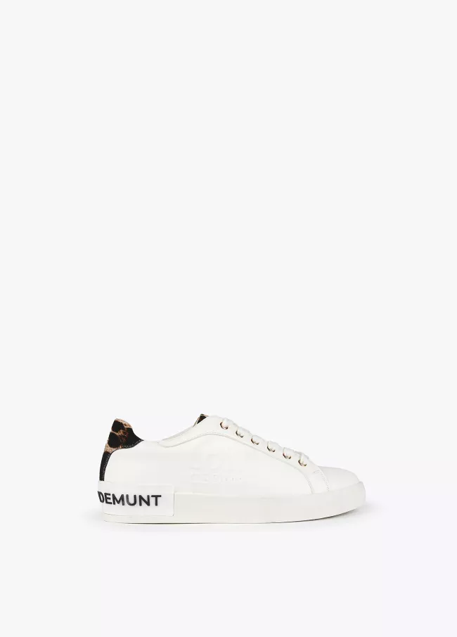 Zapatillas tipo sneakers detalles animal print