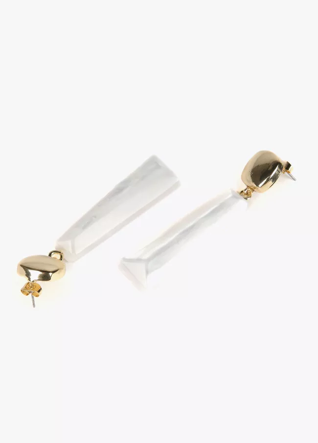 Pendientes blancos dos piezas